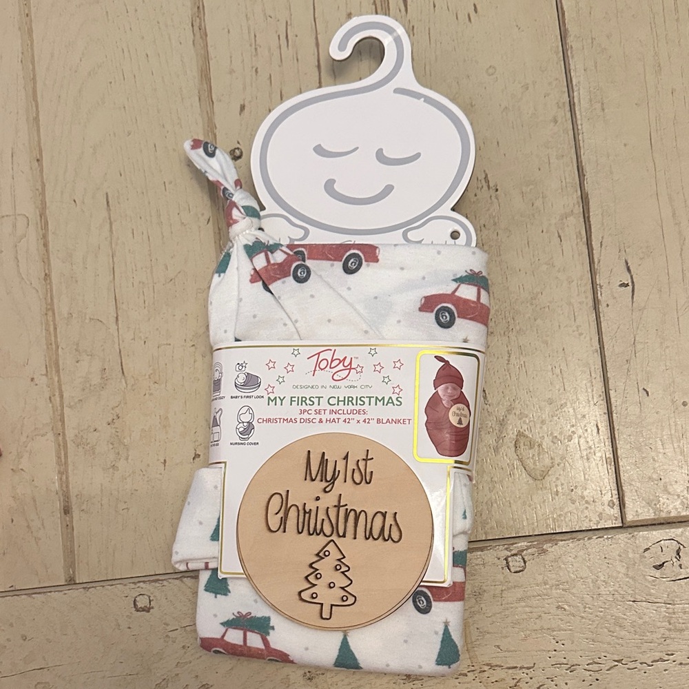 NawT, New Born, Toby Nordstrom Baby First 3 piece Christmas set.